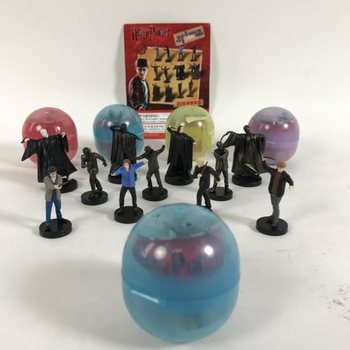 S&Uuml;RPRİZ YUMURTALAR - KAPS&Uuml;LDE KARIŞIK HARRY POTTER FİG&Uuml;RLERİ (100 adet)