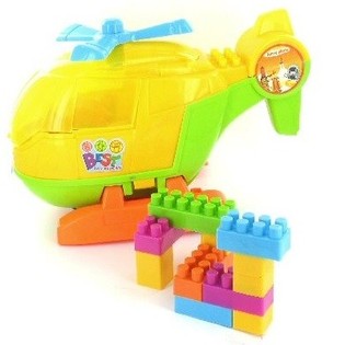 Yapı Blokları ile Dolu B&uuml;y&uuml;k Helikopter