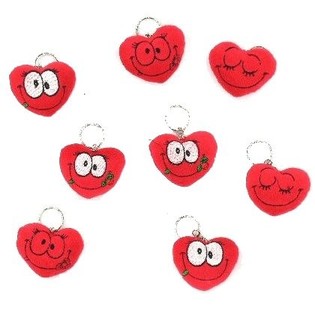PELUŞ KALP ANAHTARLIKLAR (6 adet)