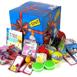 Sinterklaas / Aziz Nikolas S&uuml;rpriz Hediye Kutusu - 112 Par&ccedil;a