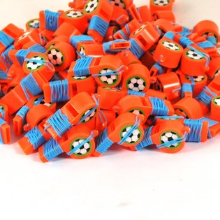 Futbol D&uuml;d&uuml;kleri (100 Adet)