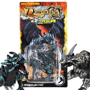 Dragon's Hero Kart &Uuml;zerinde Ejderha Fig&uuml;rleri (12 Adet)