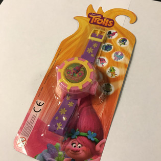 KART &Uuml;ZERİNDE TROLLS PROJEKSİYON SAATİ (12 adet)